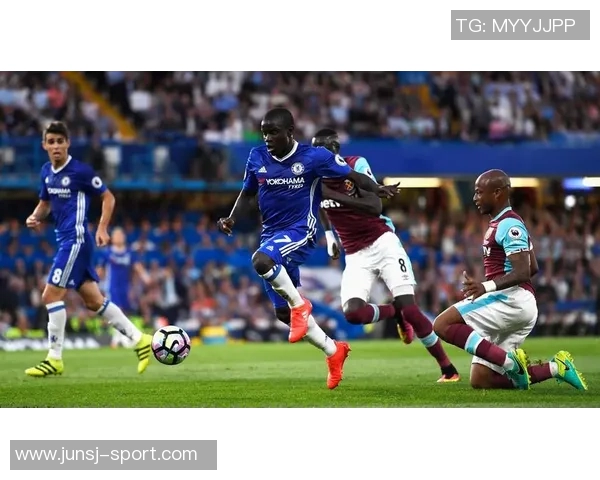 京多安的崛起与挑战解析：从德甲明星到英超战术核心的转变之路